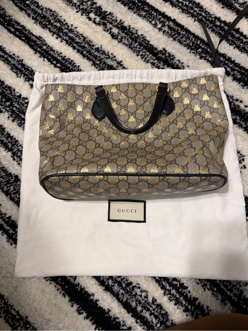 Gucci Gold & Brown GG Supreme Bee Canvas Top-Handle Tote